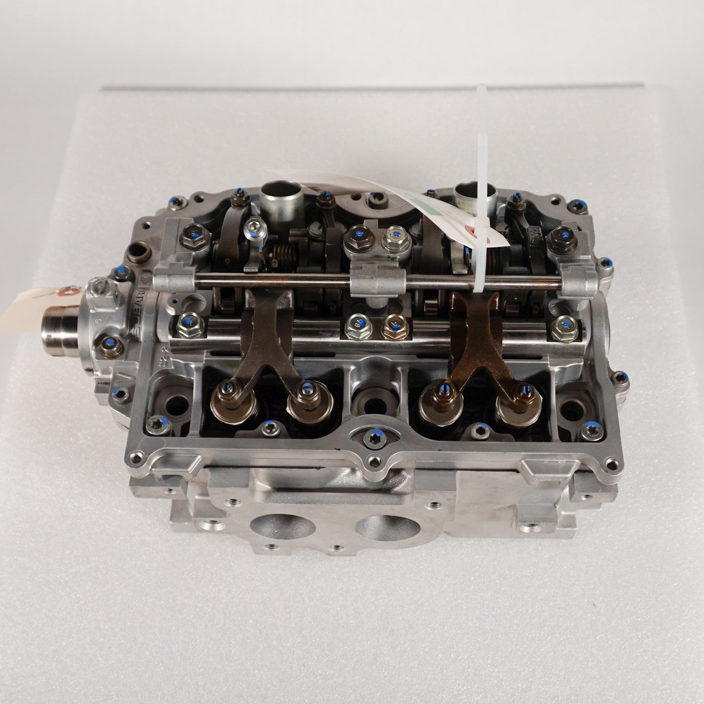 V25 Subaru EJ25 SOHC AVLS EGR Cylinder Head LH